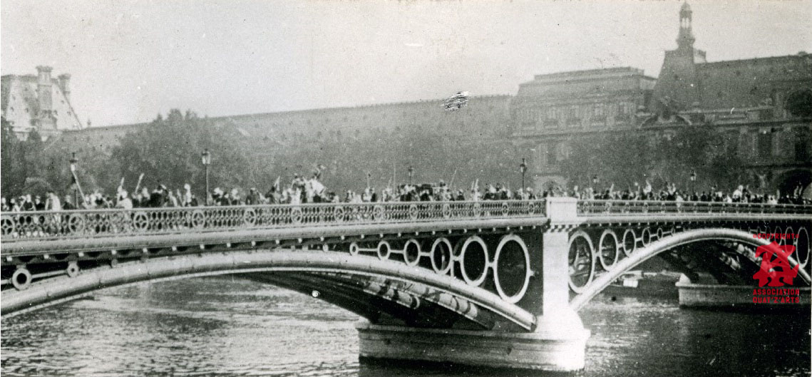 28_1912_traversee_du_pont_des_saint_peres_aujourd_hui_pont_du_carroussel